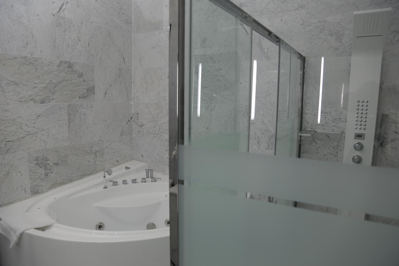 Hotel Ahoefa King Salomon Garden لومي المظهر الخارجي الصورة